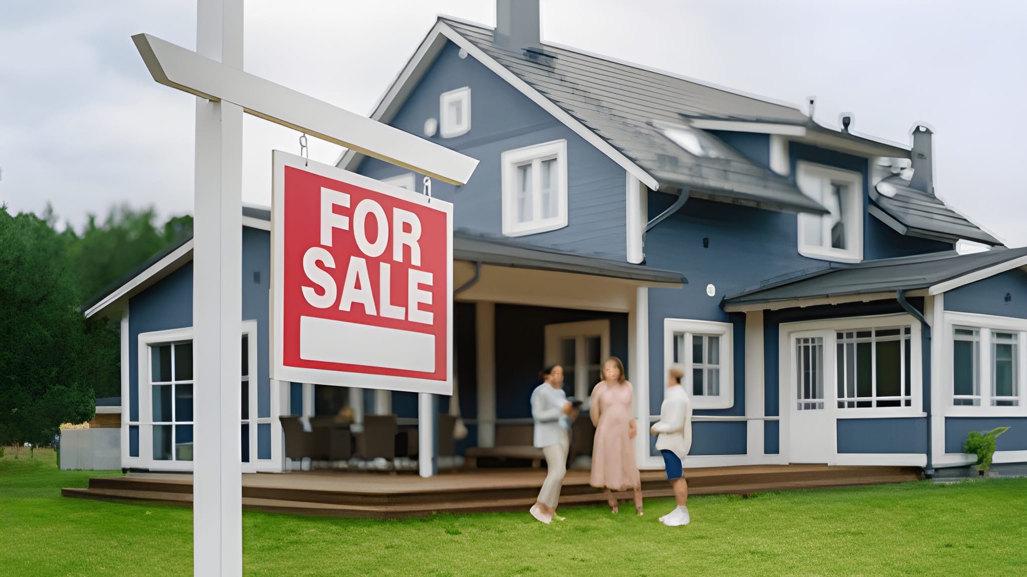 5 Reasons Large Commercial Real Estate Signs Boost Your Property’s Appeal